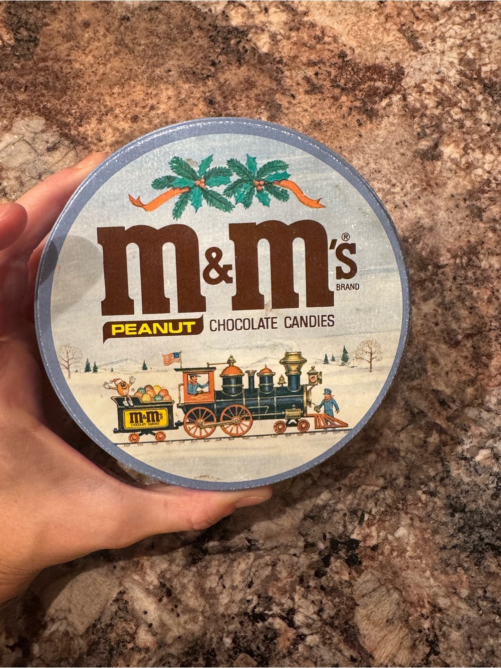 Vintage Holiday M&M'S Peanut Chocolate Candies Round Collectible Tin